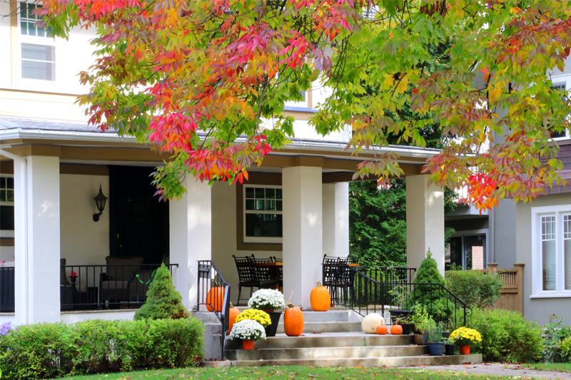 How to Boost Your House’s Curb Appeal in the Fall